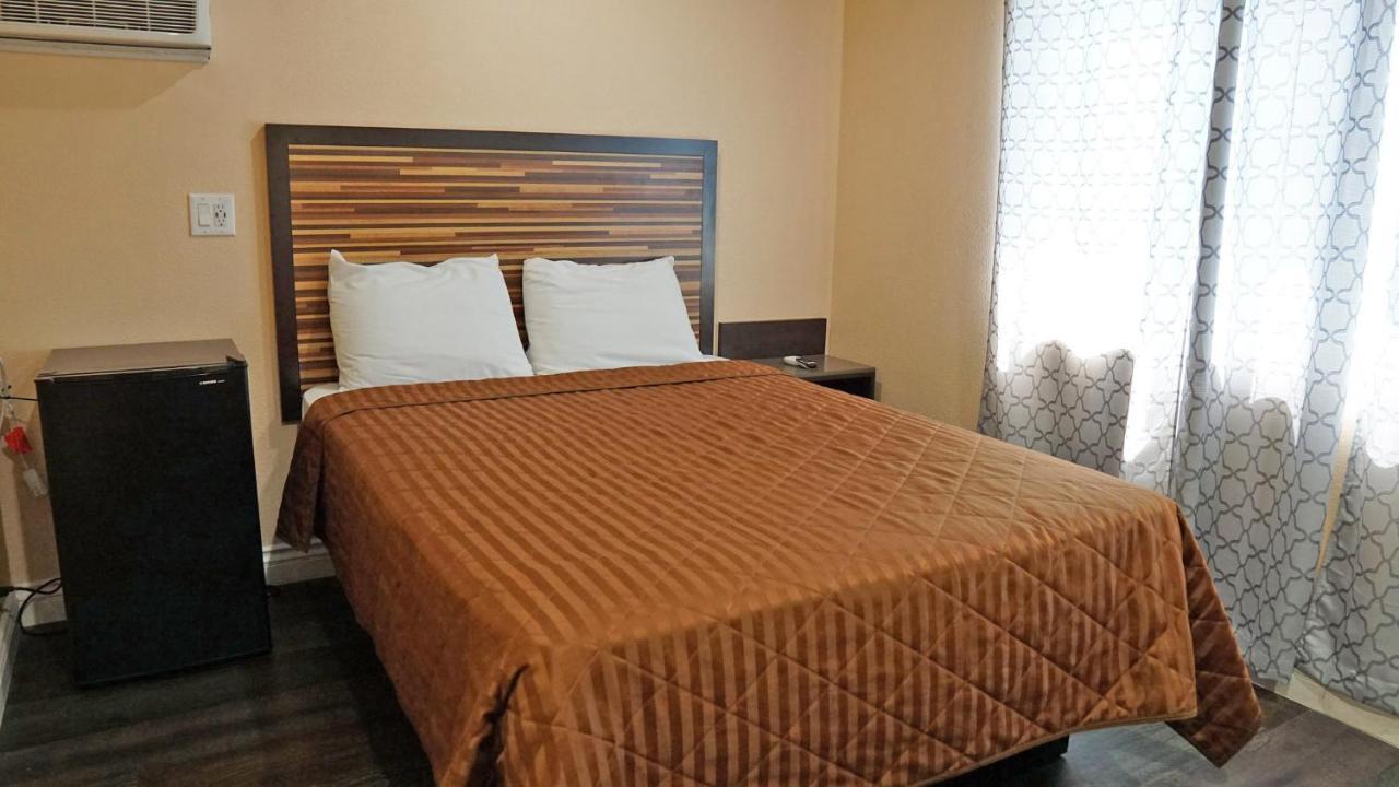 Holly Crest Hotel - Los Angeles, Lax Airport Инглвуд Экстерьер фото