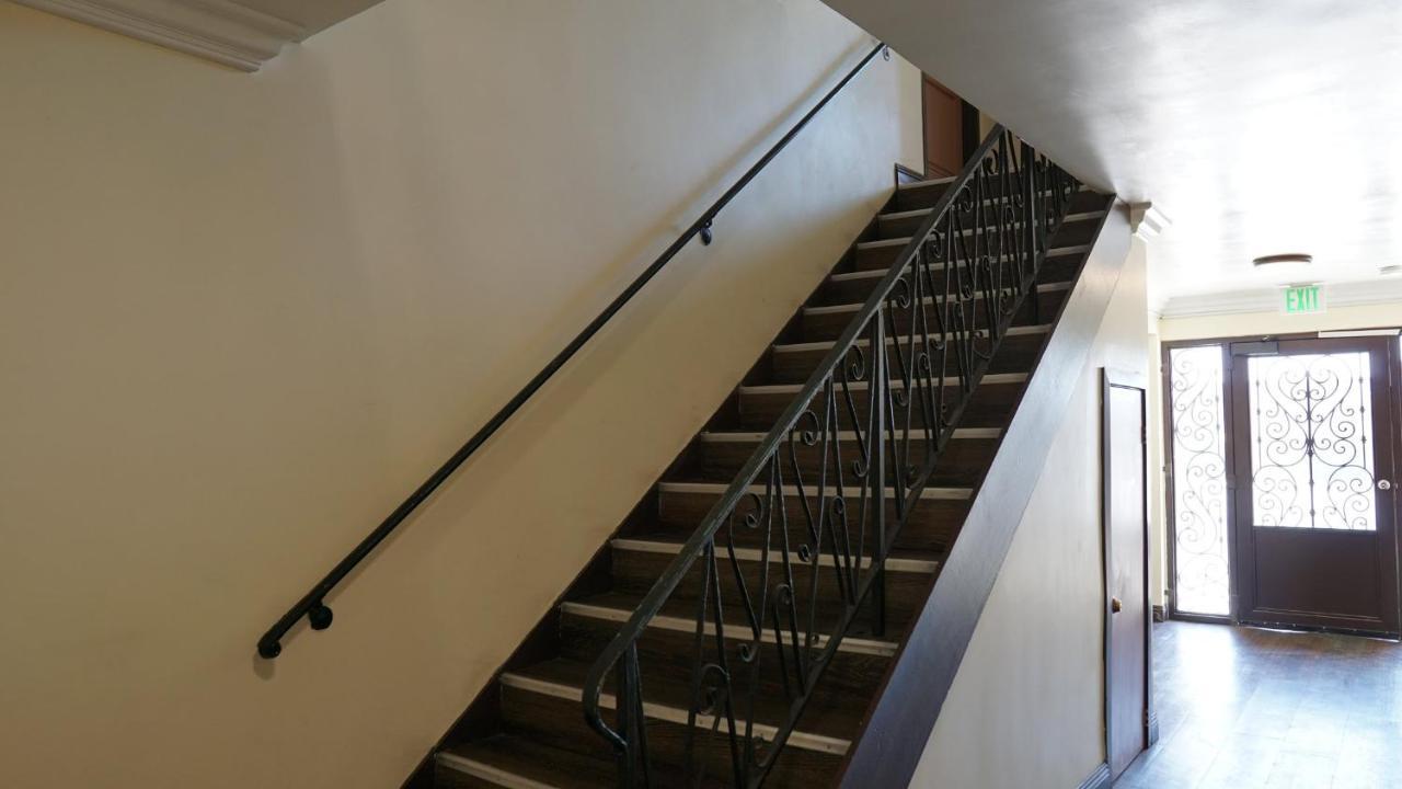 Holly Crest Hotel - Los Angeles, Lax Airport Инглвуд Экстерьер фото